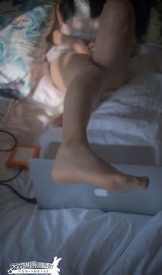 女按摩师珍妮bd在线播放